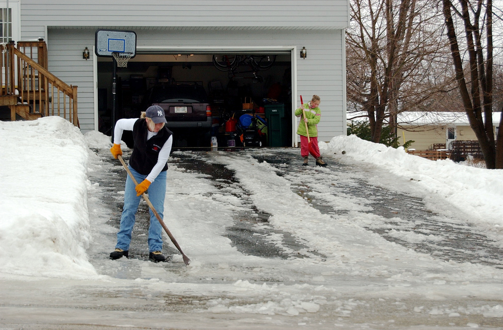 How to De-Ice Your Driveway Like A Pro
